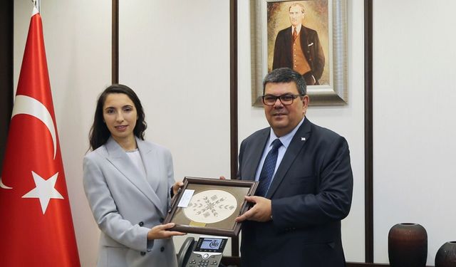 Bakan Berova, Türkiye Merkez Bankası Başkanı Erkan’ı ziyaret etti