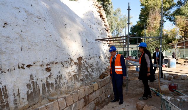 Tarihi Lefkoşa surlarının restorasyonu başladı