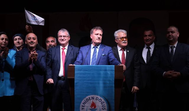 YDP’ye katılım töreni… 270 kişiye rozetleri takıldı