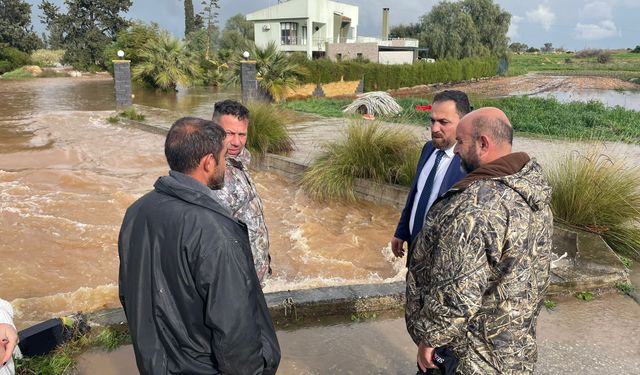 Bakan Çavuş, Alaniçi ve Yıldırım köyündeki zararın karşılanması için çalışma başlattı