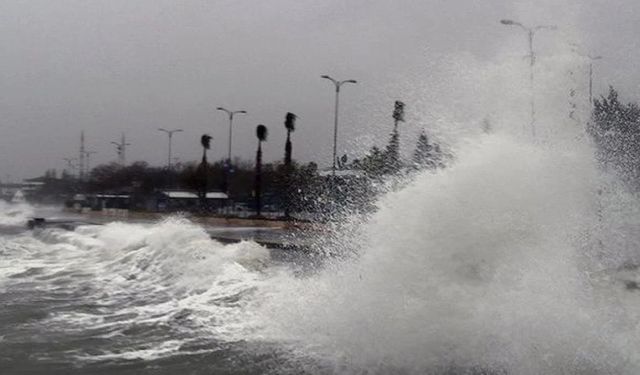 Meteoroloji yarın için karada ve denizde fırtına uyarısında bulundu