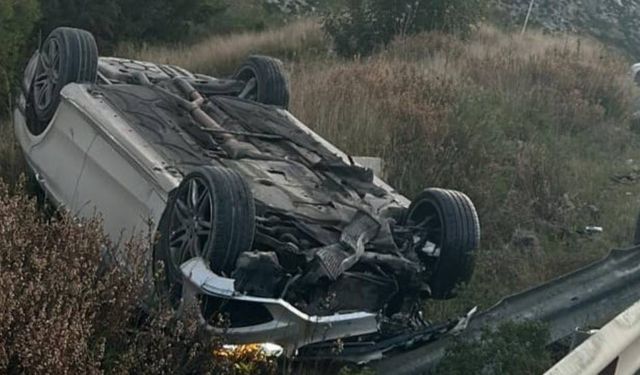 Dağyolu'nda kaza: Bariyerlere çarpıp takla attı