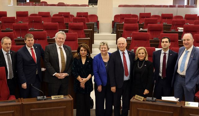 Töre, İngiliz Milletvekillerinden Direk Uçuş Noktasında Destek İstedi