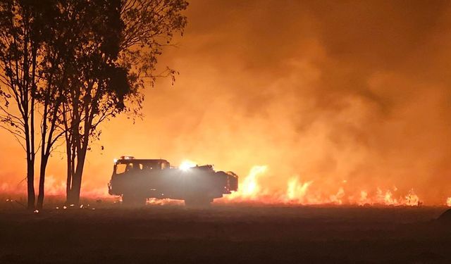 Avustralya yanıyor... 30 bin kişiye tahliye çağrısı...