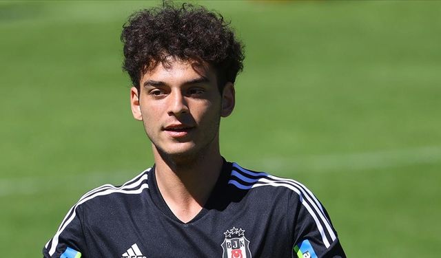 Beşiktaş, genç futbolcu Emirhan Delibaş ile yollarını ayırdı