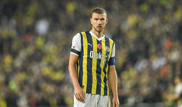 Fenerbahçeli futbolcu Dzeko: Şampiyonluk için Galatasaray ile sonuna kadar savaşacağız