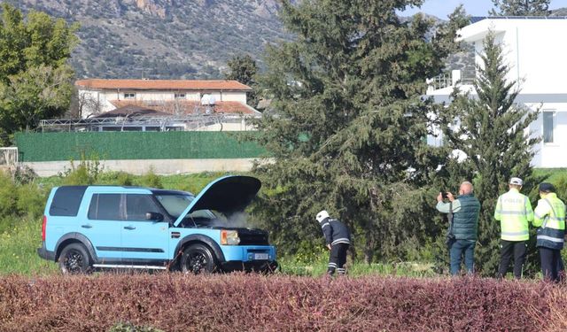 Boğazköy'de seyir halindeki araçta yangın çıktı