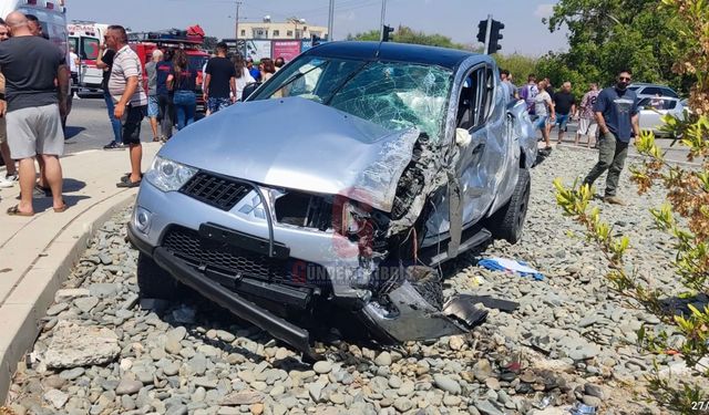 Bostancı ışıklarında büyük kaza: 1'i ağır 3 yaralı