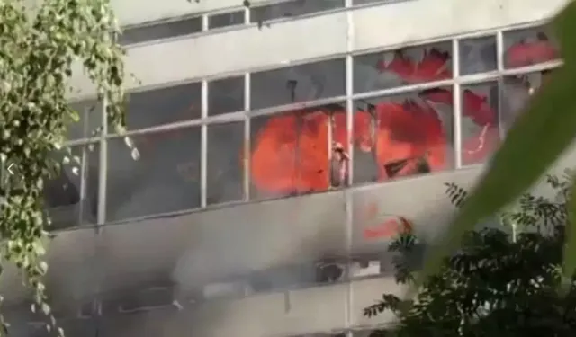 Rusya'da bir binada yangın çıktı: 8 kişi öldü