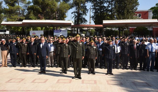 1 Ağustos Toplumsal Direniş Bayramı… Lefkoşa’da Atatürk Anıtı ve Şehitler Anıtı’nda tören yapıldı