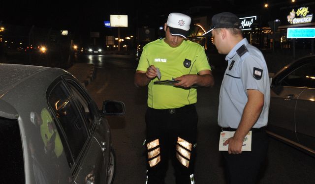 Polis denetimleri tam gaz... 34 Araç daha trafikten men edildi!