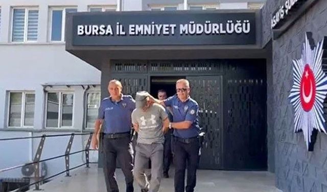 Bursa'da her yerde aranan kişi okey oynarken yakalandı