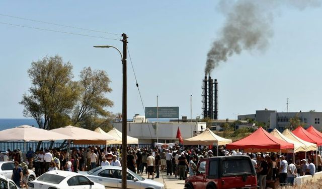 EL-SEN, Teknecik önünde basın açıklaması yaptı