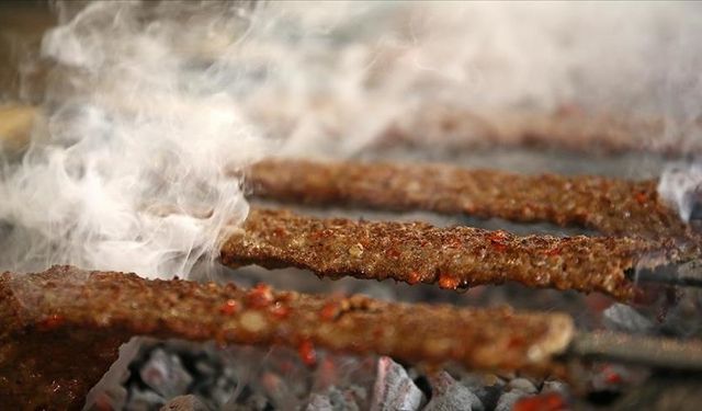 Gaziantep'te "dünyanın en uzun kebabı" için rekor denemesi yapılacak