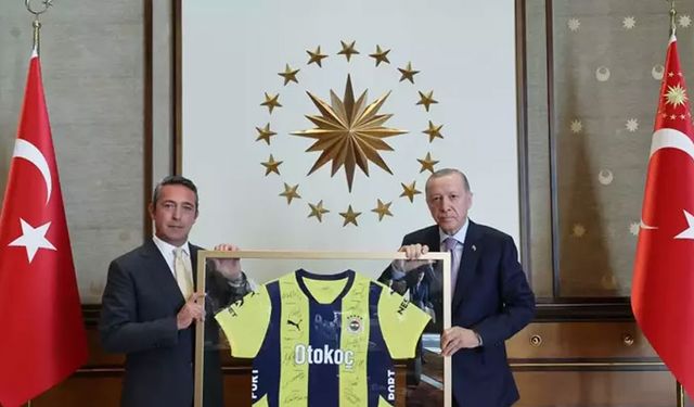 Cumhurbaşkanı Erdoğan, Fenerbahçe Yönetimi’ni kabul etti.