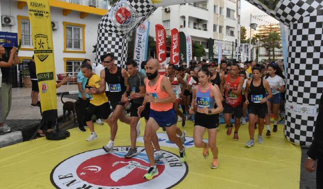 “Girne Yarı Maratonu 2024” yapıldı