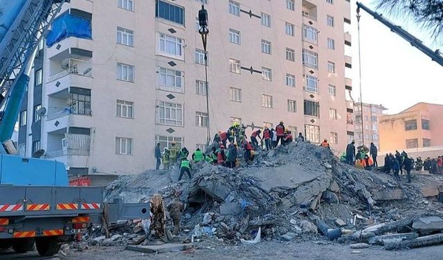 100 kişiye mezar olan Hisami Apartmanı davasında karar çıktı