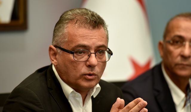 Erhürman: Krizden medet ummak nafile! Meydan boş değil