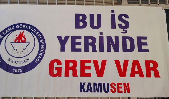 KAMUSEN Lefkoşa ve Girne Sosyal Sigortalar Dairelerinde tam gün greve gitti