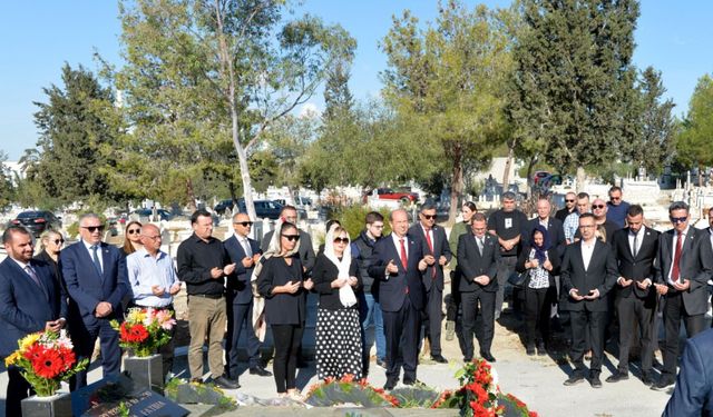 Kemal Deniz kabri başında anıldı