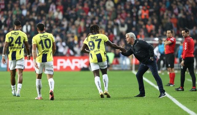 Mourinho, İsmail Kartal'a yaklaşamadı