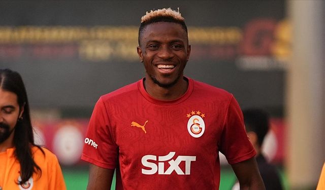 Victor Osimhen, Galatasaray'a geldiği için mutlu