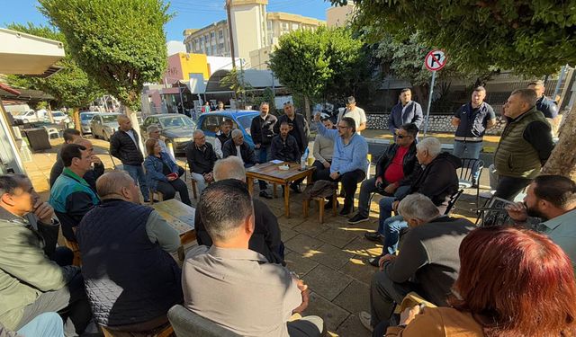 Girne Belediye Başkanı Şenkul, Beycanlar Çarşı esnafının sorunlarını dinledi