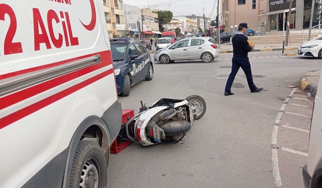 Lefkoşa’da ambulans ve motosiklet çarpıştı: 1 yaralı