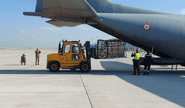 T.C. Sağlık Bakanlığı tarafından hibe edilen ilaçlar adaya geldi