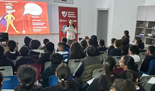 “Güvenli İnternet Eğitim Seminerleri” tüm ortaokul 6. sınıflarda verilmeye başlandı