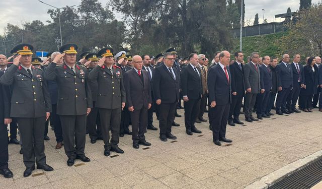 21-25 Aralık Şehitler Haftası nedeniyle Şehitler Anıtı önünde tören düzenlendi