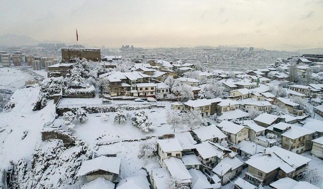 Sibirya soğukları geri dönüyor: İstanbul ve Ankara'da kar bekleniyor
