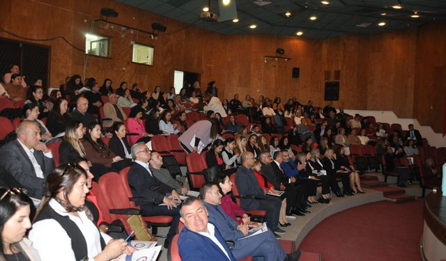 "Kamusal Yaşamda Protokol ve Davranış Kuralları Semineri" başladı
