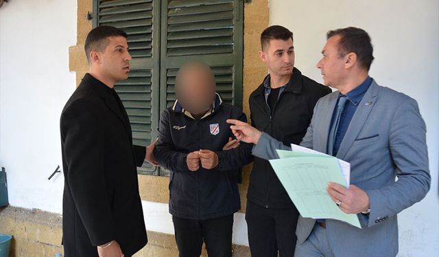 Silahlar ve şarjörlerle yakalanan zanlı mahkemede!