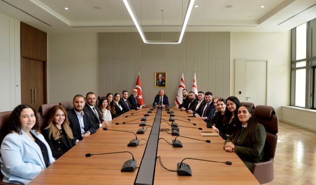 Cumhurbaşkanı Tatar, İki Taraflı Gençlik Teknik Komitesi Başkanı ve üyelerini kabul etti