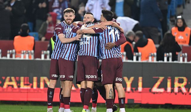 Trabzonspor Göztepe'yi devirdi, kupada finalin adı belli oldu