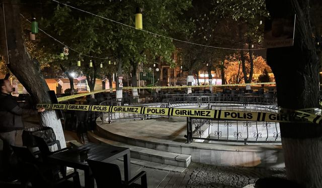 Yer Kırklareli... 4 kişi süs havuzunda elektrik akımına kapıldı