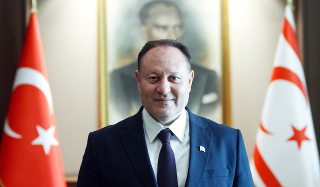 Öztürkler: Atatürk’ün izinde, daha aydınlık yarınlara