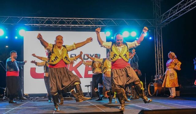 "Kültürümüzü Yaşattık, Caddemize Renk ve Esnafımıza Güç Kattık"