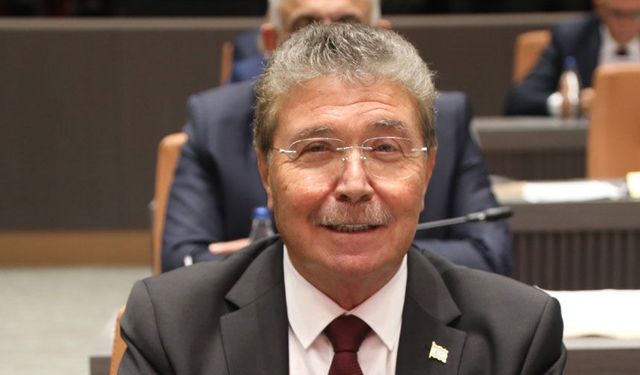 Üstel: Erken seçim yok, aceleniz varsa 6 Aralık'ı ilan edebiliriz