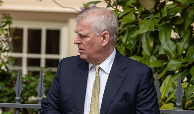 Prens ünvanı elinden alınan Andrew son rütbesini de iade edecek