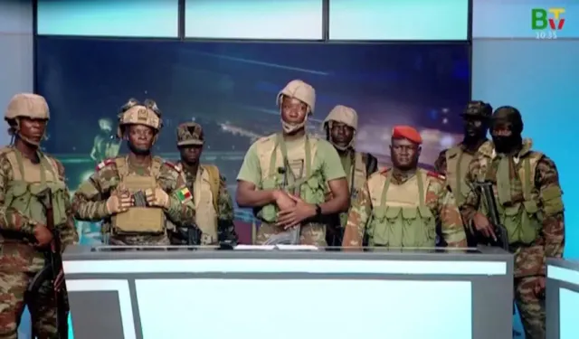 Benin'de darbe girişimi: Anayasa askıya alındı, tüm sınırlar kapatıldı