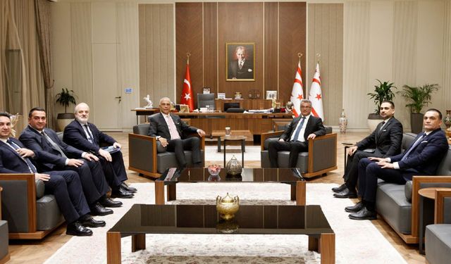 Cumhurbaşkanı Erhürman, iş insanlarından oluşan heyeti kabul etti