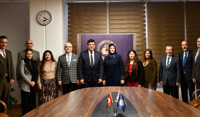 Kılıç, Manisa Celal Bayar Üniversitesi Rektörü Kibar’la bir araya geldi