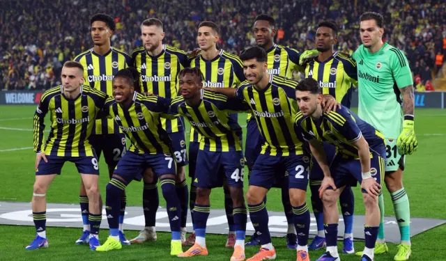 Fenerbahçe ilk 8 umutlarını son haftaya taşıdı