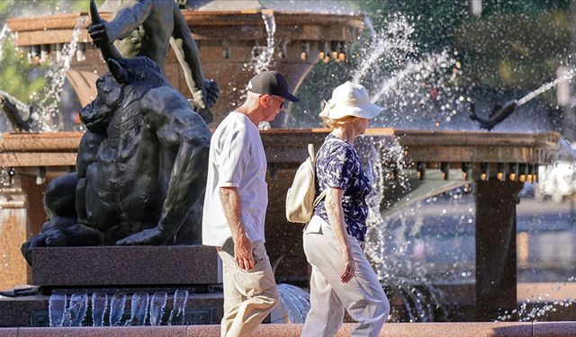Avustralya'da hava sıcaklıklarının 50 dereceye yaklaşması bekleniyor