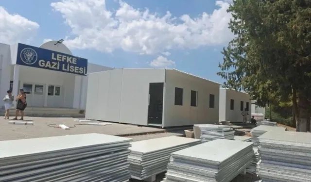 20 kuruluştan Lefke Gazi Lisesi için çağrı: Eğitim konteynerlerle sürüyor, güçlendirme çalışmaları başlamadı