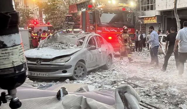 İsrail, İran'da ilkokulu vurdu: 60 çocuk öldü