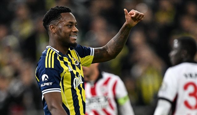 Fenerbahçe, Jhon Duran ile yollarını ayırdığını duyurdu