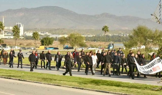 Kamuda yetkili beş sendika, 24 Şubat Salı günü Başbakanlığa yürüyüş düzenleyecek